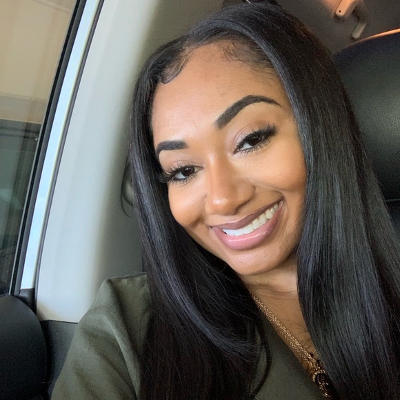 nicoleguider1